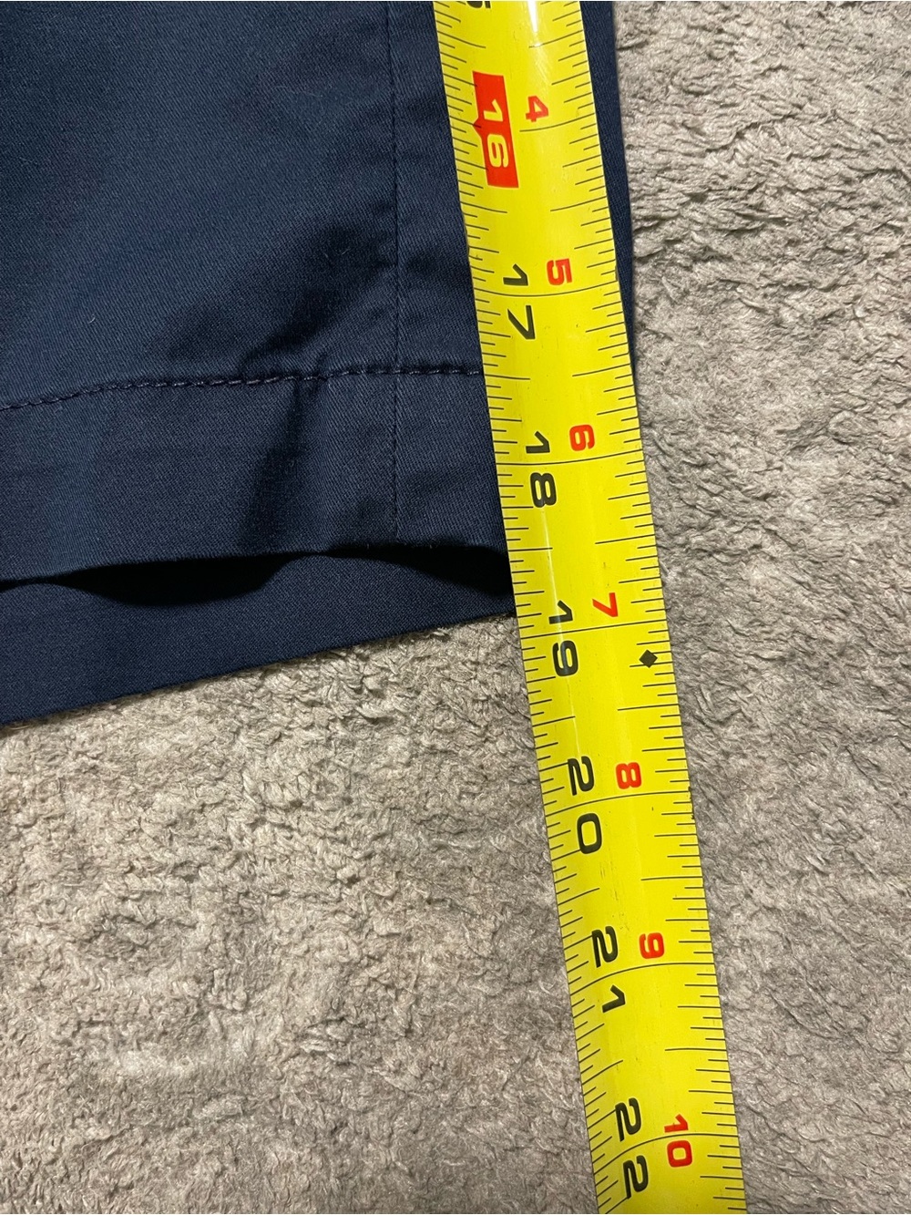 Banana Republic Mens Core Temp Navy Shorts - Picture 7 of 7